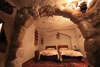 Gasthuis Chez Nazim Ortahisar